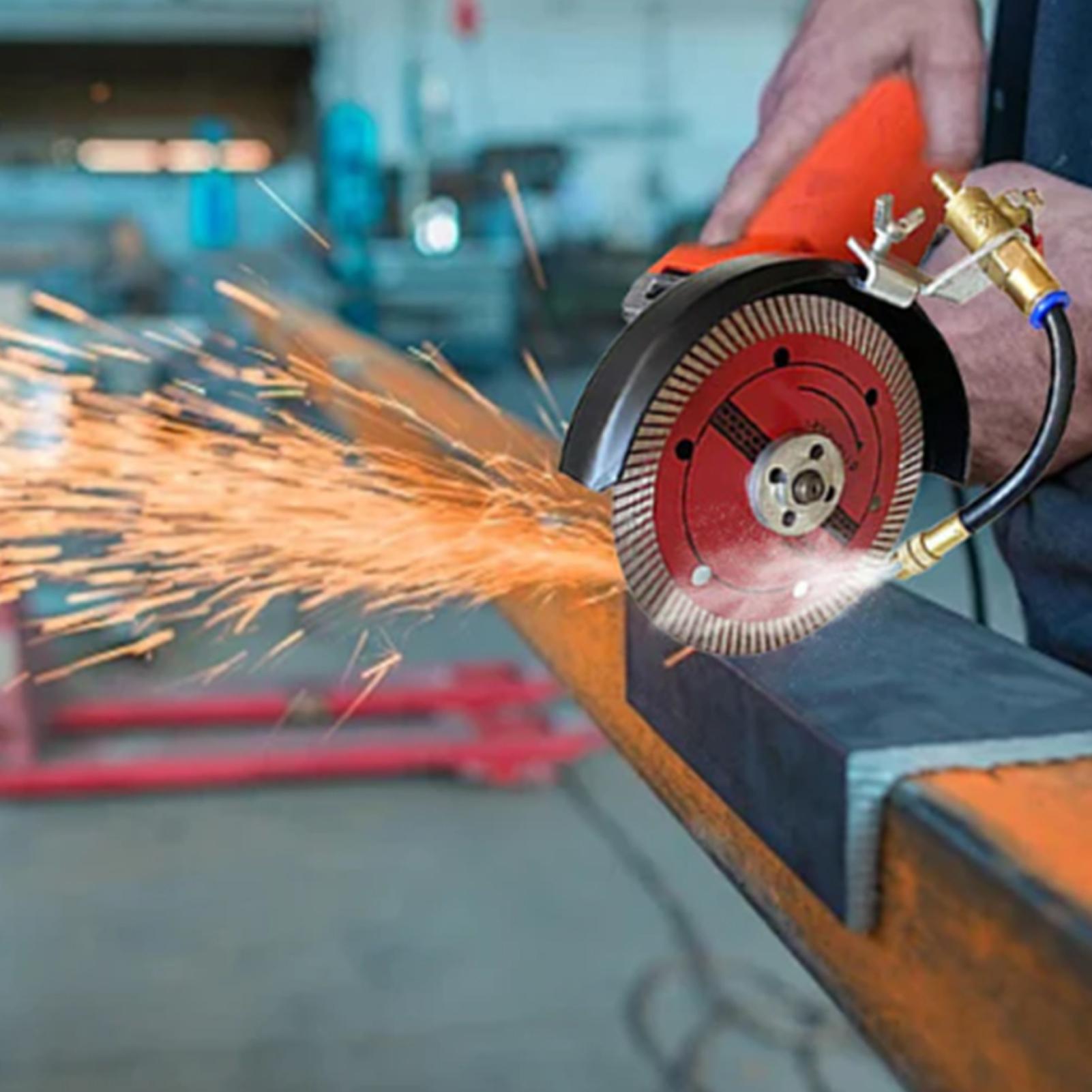 Wassersprüher für Schneidemasc – Stump Grinder Attachment Bewertung und Preis